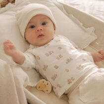 set-de-regalo-3-piezas-con-gorrito-bebe-natural-XL-2